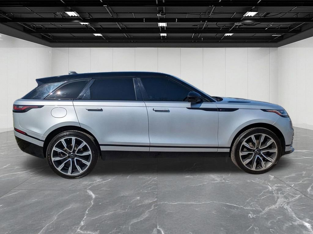 Used 2020 Land Rover Range Rover Velar R-Dynamic S image 6