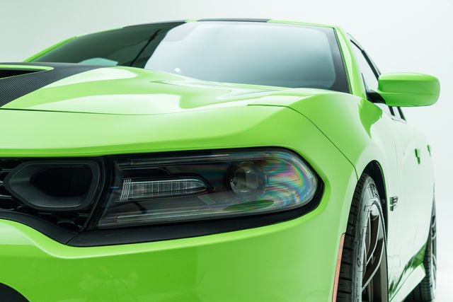 Used 2019 Dodge Charger Scat Pack w/ Navigation & Travel Group image 11