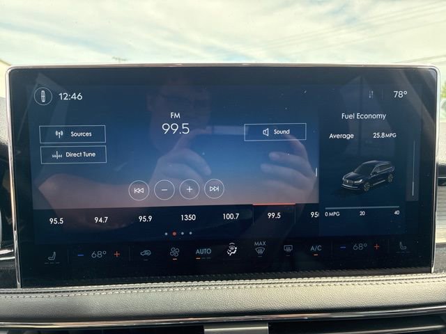 Used 2024 Lincoln Corsair AWD image 34