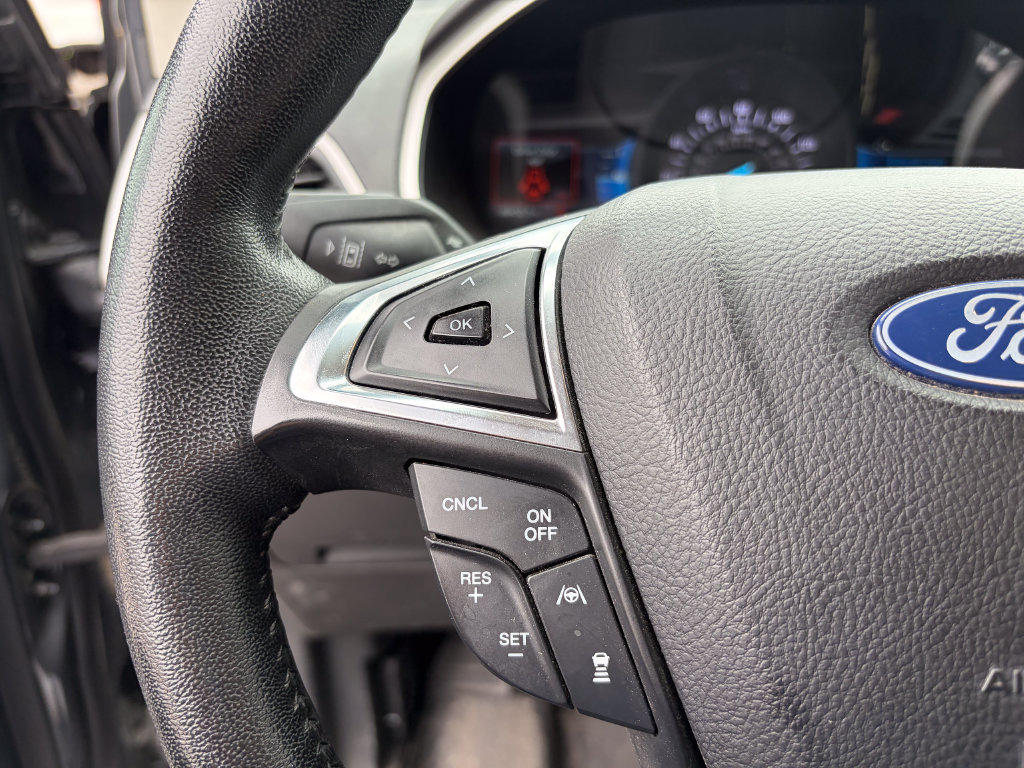 Used 2021 Ford Edge SEL w/ Convenience Package AWD/4WD image 13