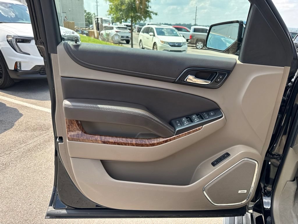 Used 2020 Chevrolet Suburban Premier RWD image 10