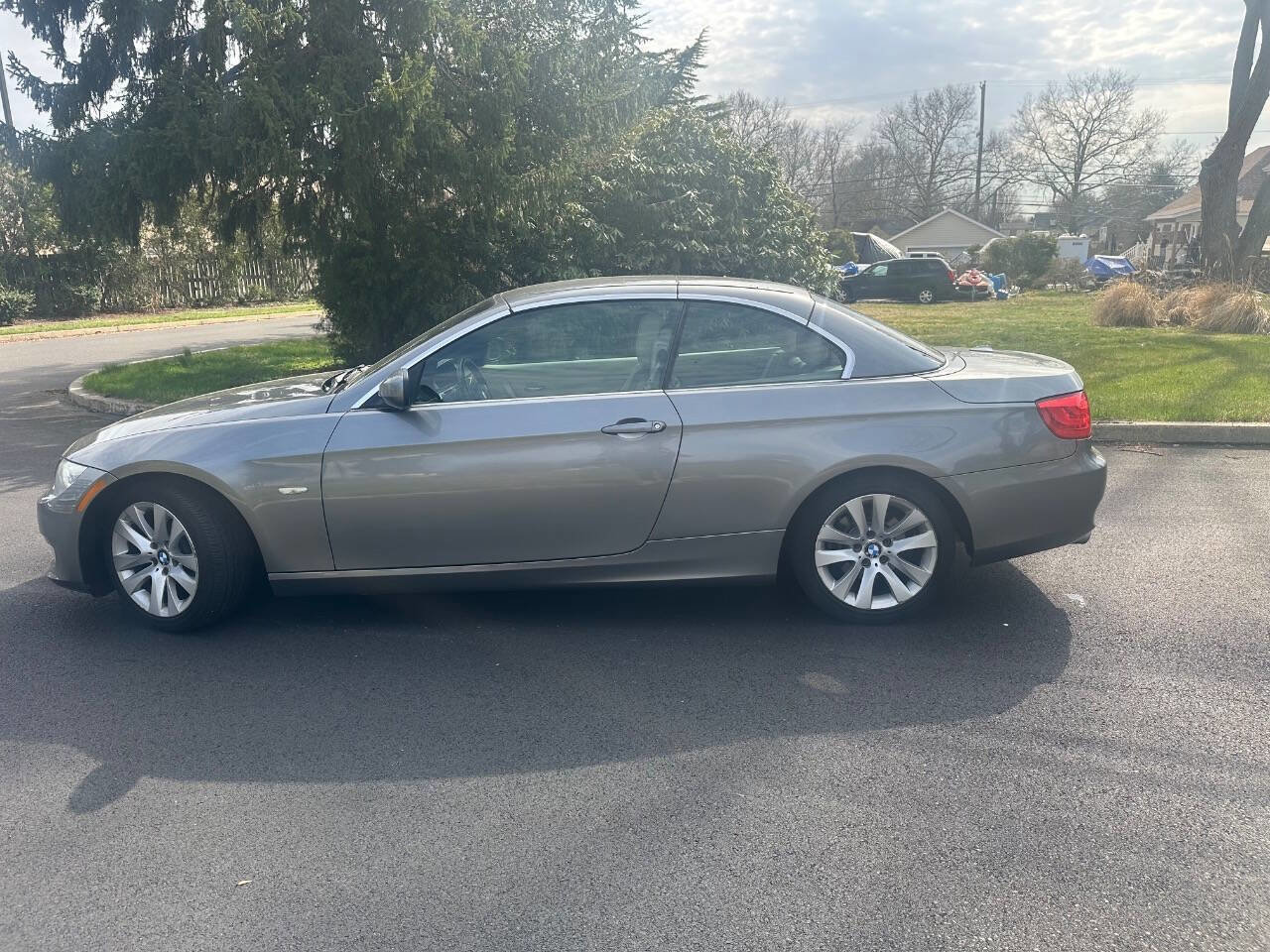Used 2011 BMW 328i Convertible RWD image 7