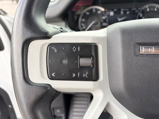 Used 2023 Land Rover Defender 110 SE image 7