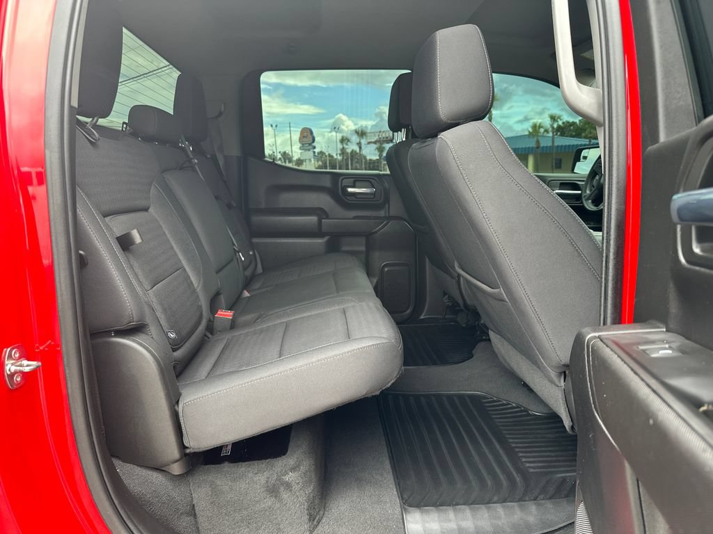 Used 2023 Chevrolet Silverado 1500 Custom w/ LPO, Dark Essentials Package AWD/4WD image 15