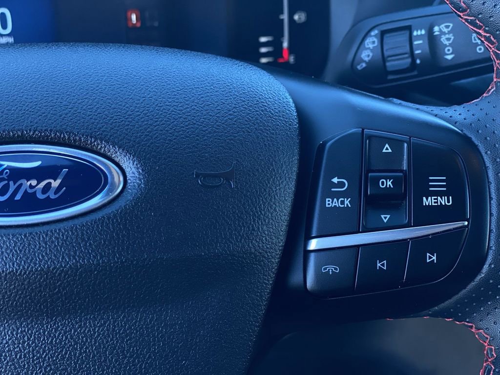 Used 2024 Ford Escape ST-Line image 11