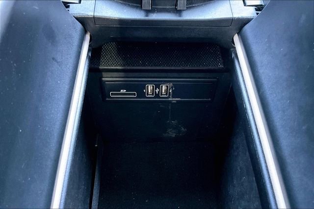 Used 2018 Mercedes-Benz GLC 300 4MATIC image 19