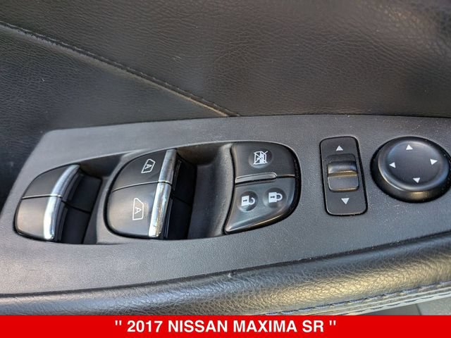 Used 2017 Nissan Maxima SR w/ Midnight Edition FWD image 13