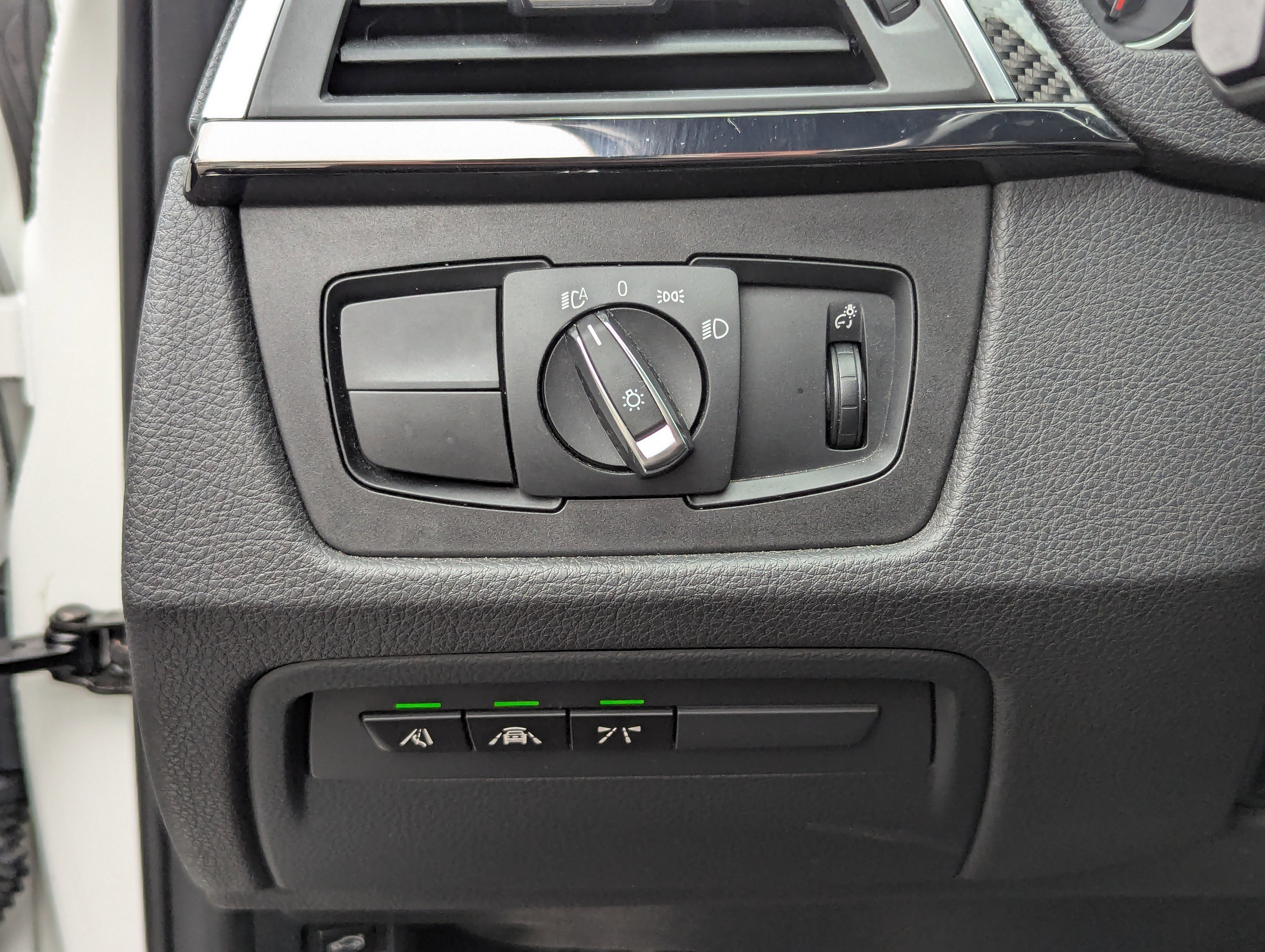 Used 2018 BMW M3 image 17