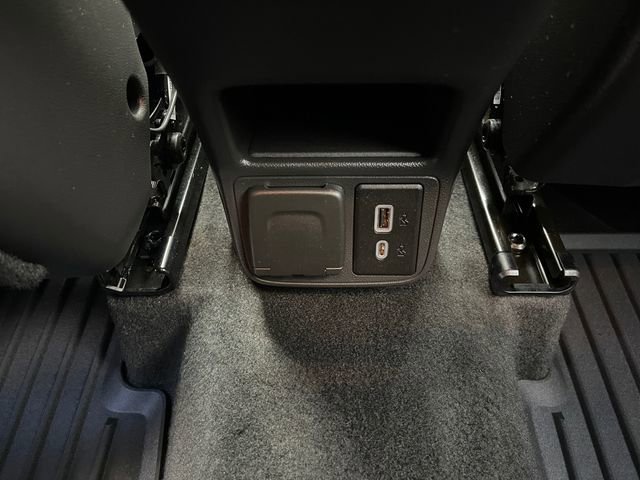 Used 2025 Chevrolet TrailBlazer RS w/ Convenience Package image 21