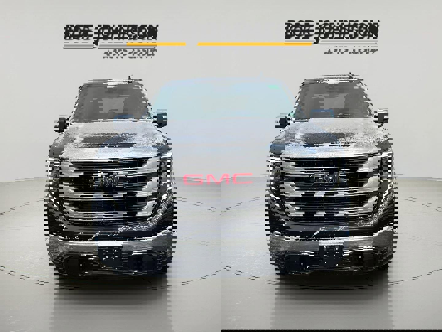 New 2025 GMC Sierra 1500 SLE w/ Preferred Package image 2