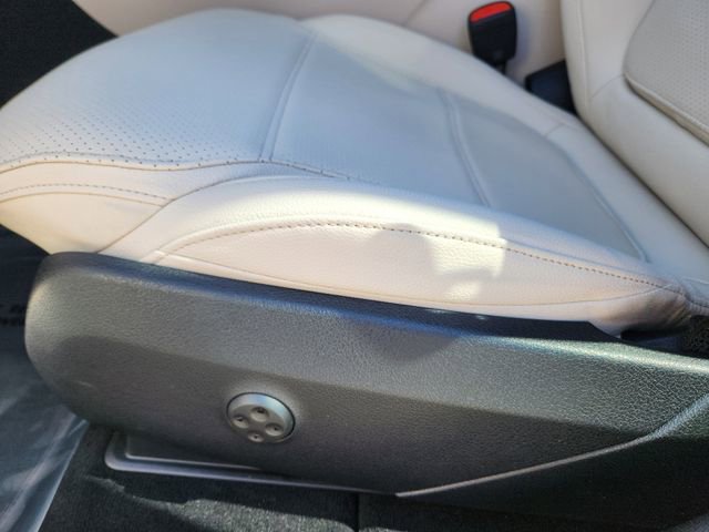 Certified 2026 Mercedes-Benz GLC 300 4MATIC image 9