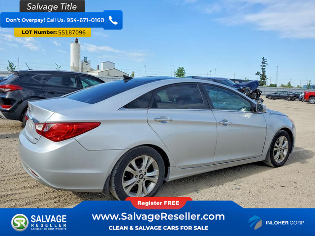 Used 2012 Hyundai Sonata Limited w/ Navigation Pkg FWD image 4