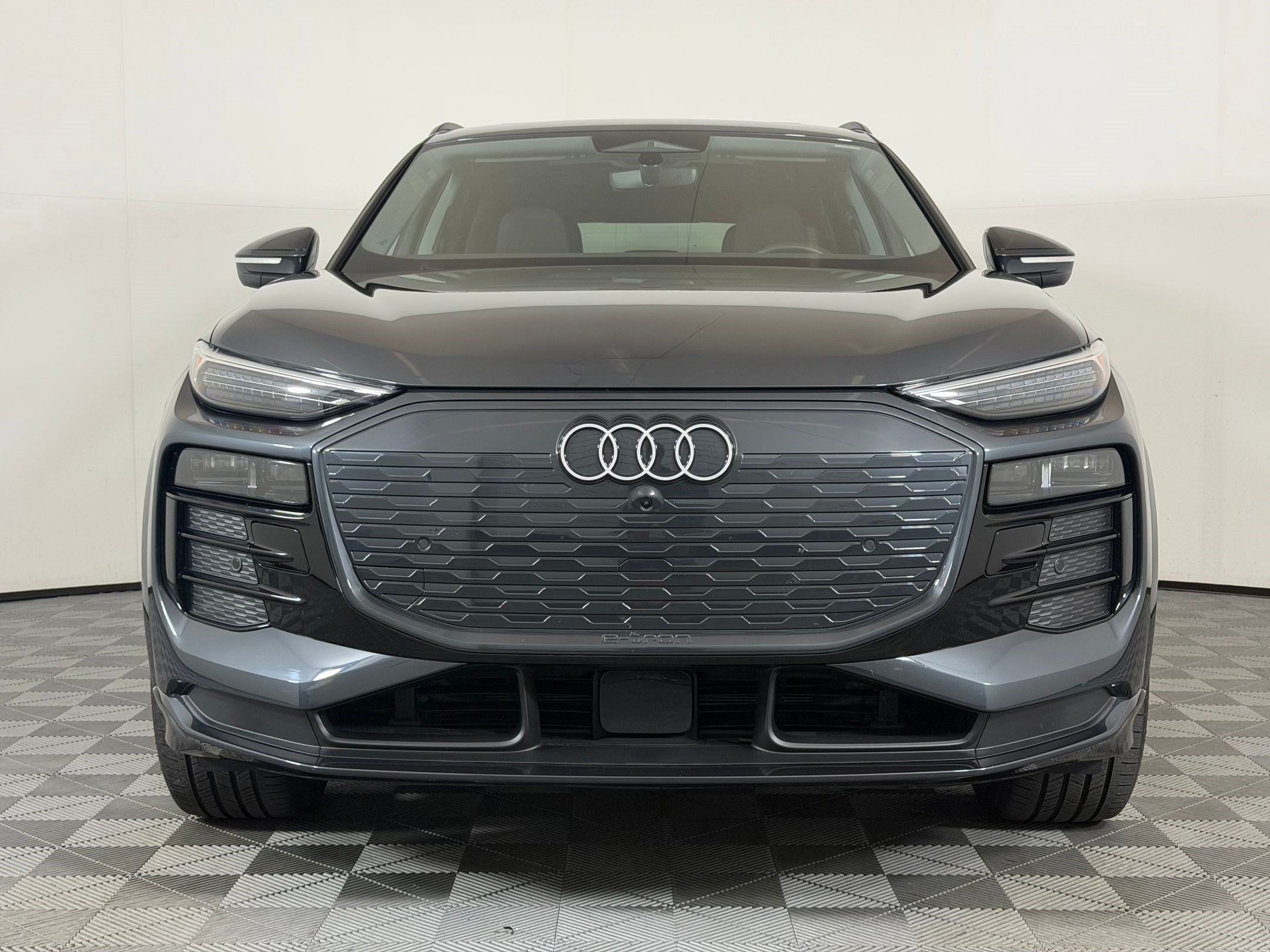 Certified 2025 Audi Q6 e-tron Premium Plus w/ Premium Plus AWD/4WD image 6