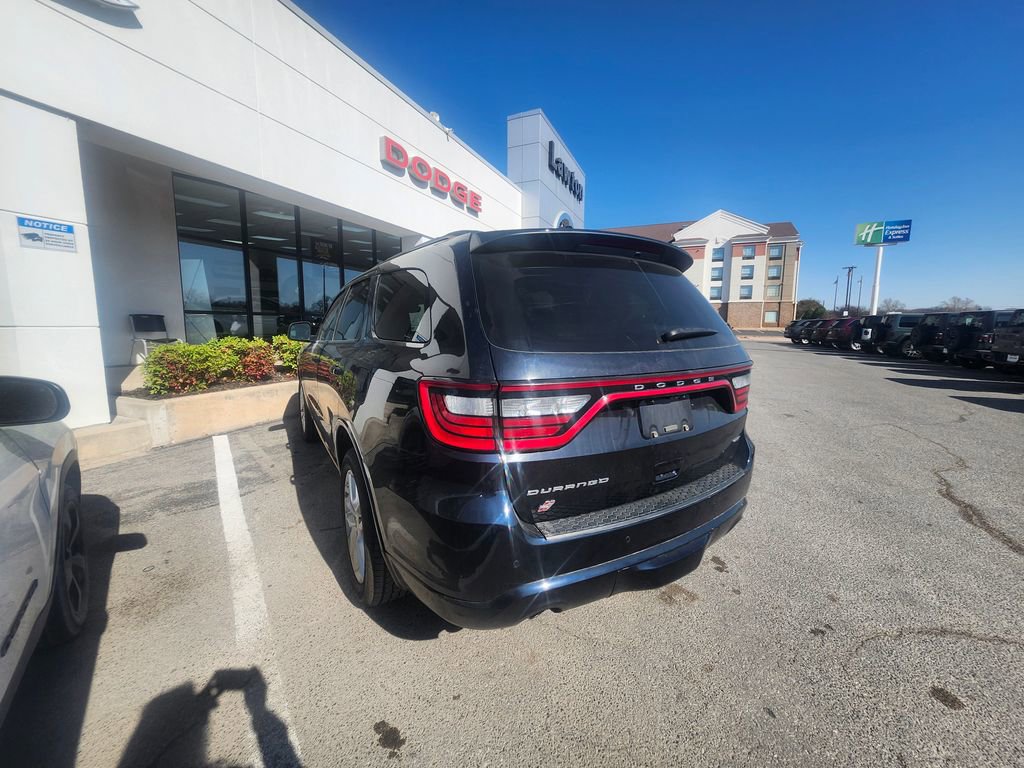 Used 2024 Dodge Durango GT image 2