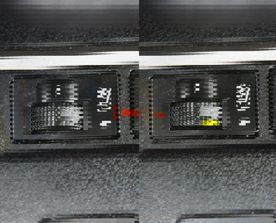 Used 2013 Lexus ES 300h image 9