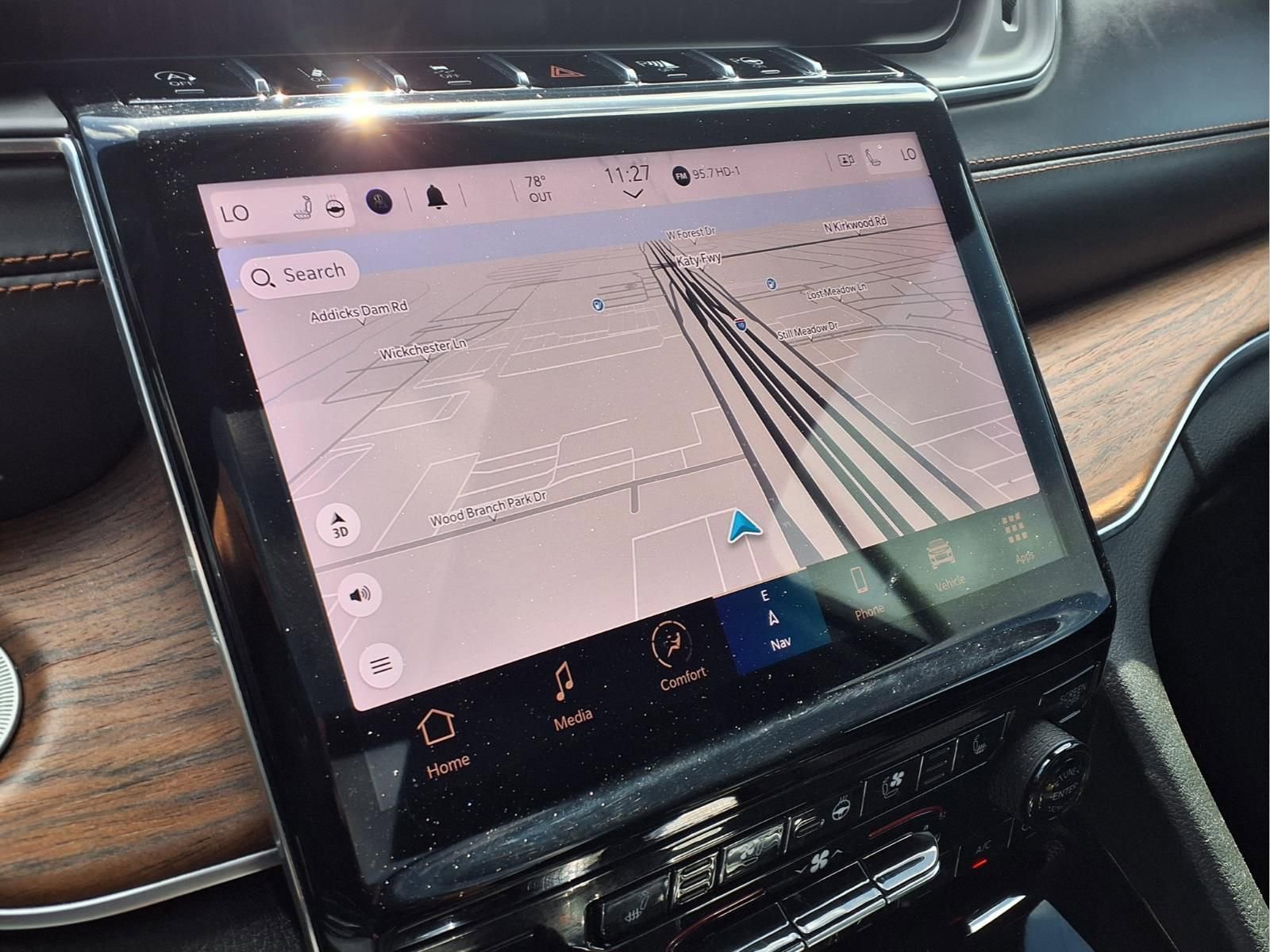 Used 2021 Jeep Grand Cherokee L Summit w/ Advanced Protech Group IV image 18