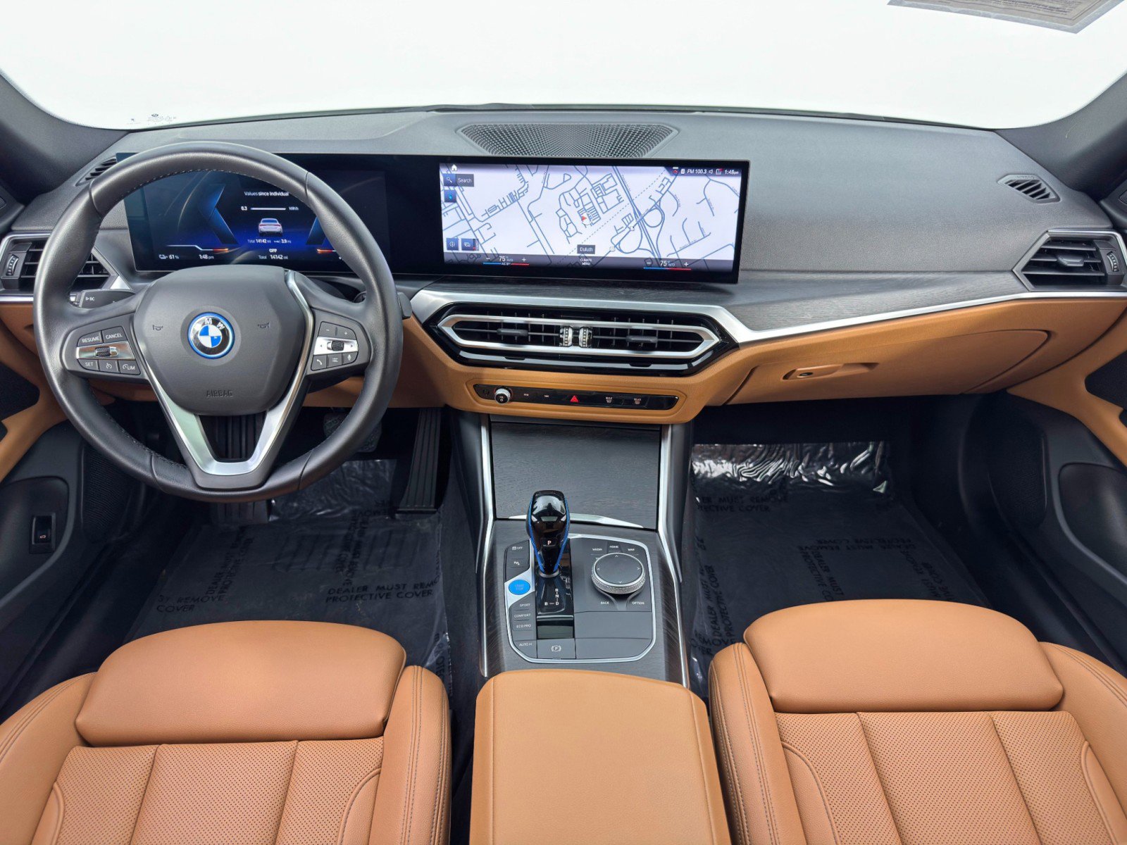 Used 2023 BMW i4 eDrive35 image 12