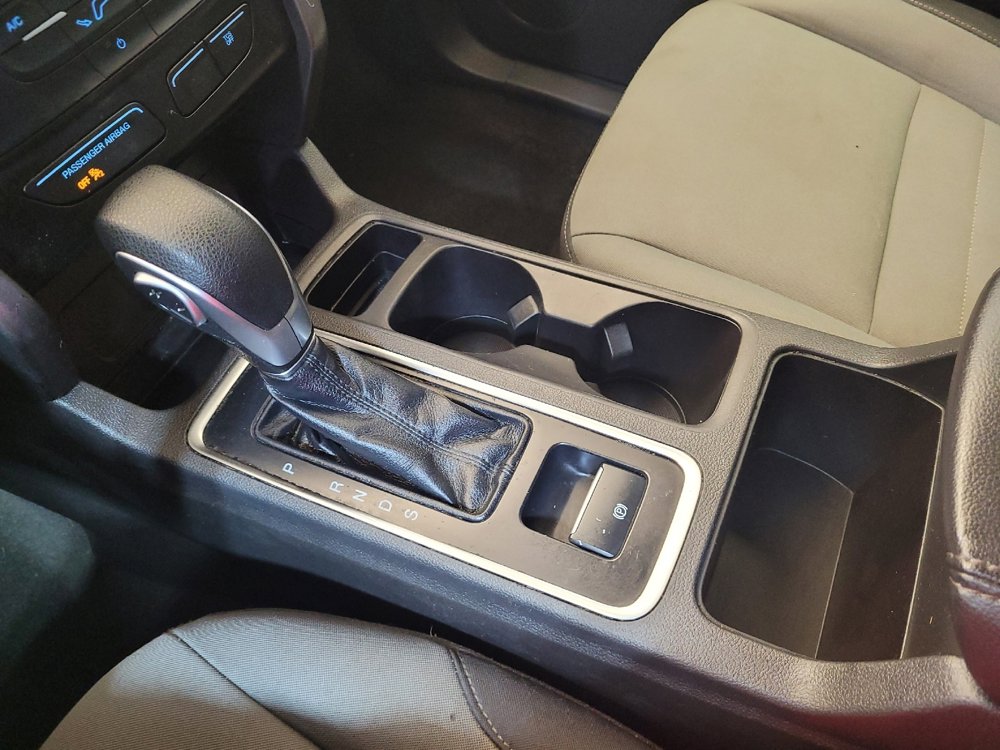 Used 2019 Ford Escape S image 26