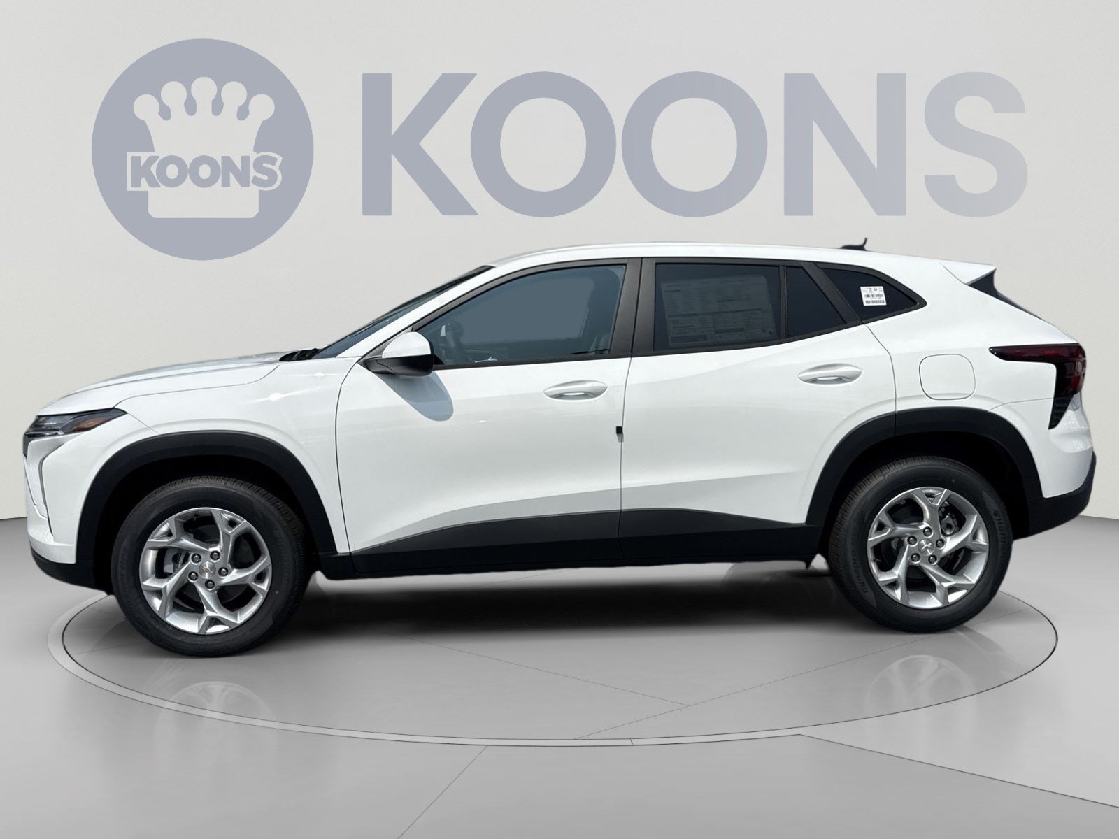 New 2026 Chevrolet Trax LS w/ LS Convenience Package FWD image 2