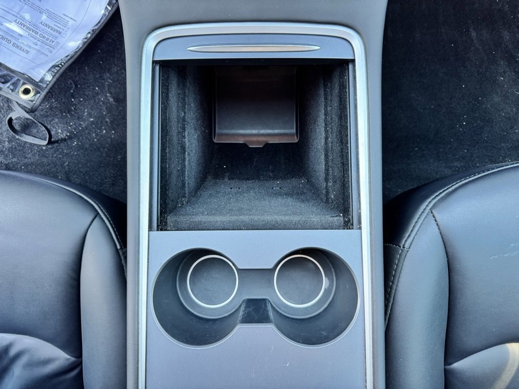 Used 2023 Tesla Model 3 Standard Range image 23