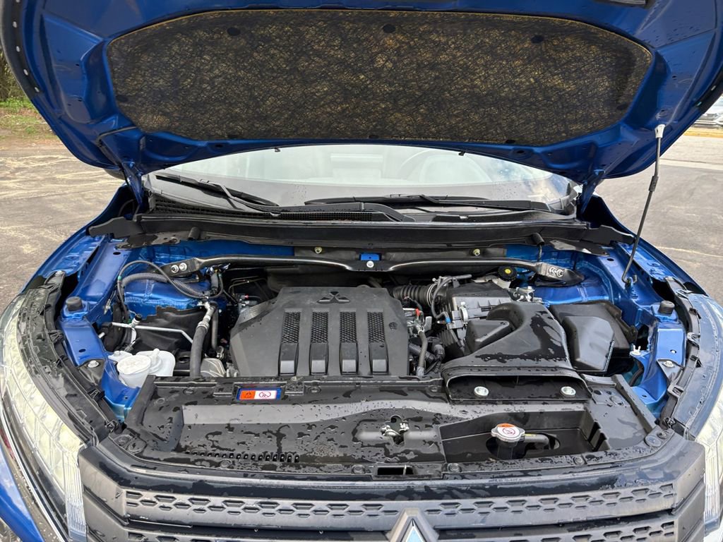 Used 2024 Mitsubishi Eclipse Cross AWD image 26