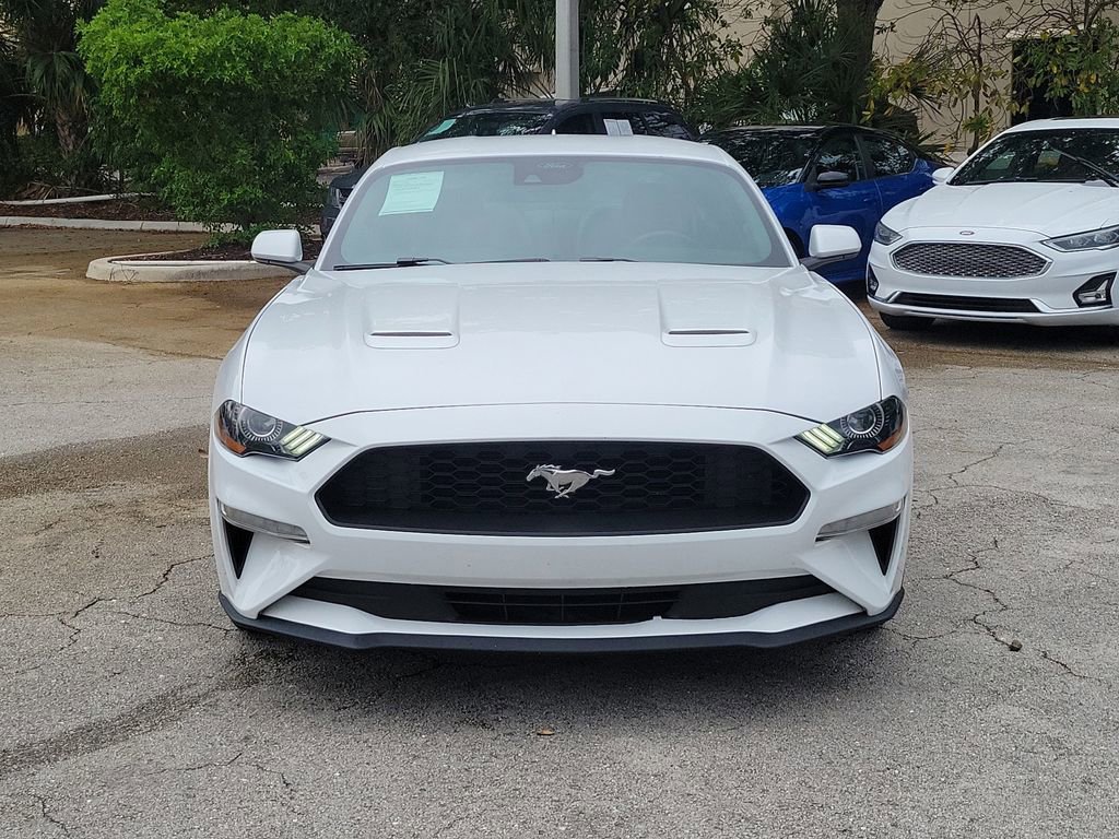 Used 2022 Ford Mustang Premium RWD image 9