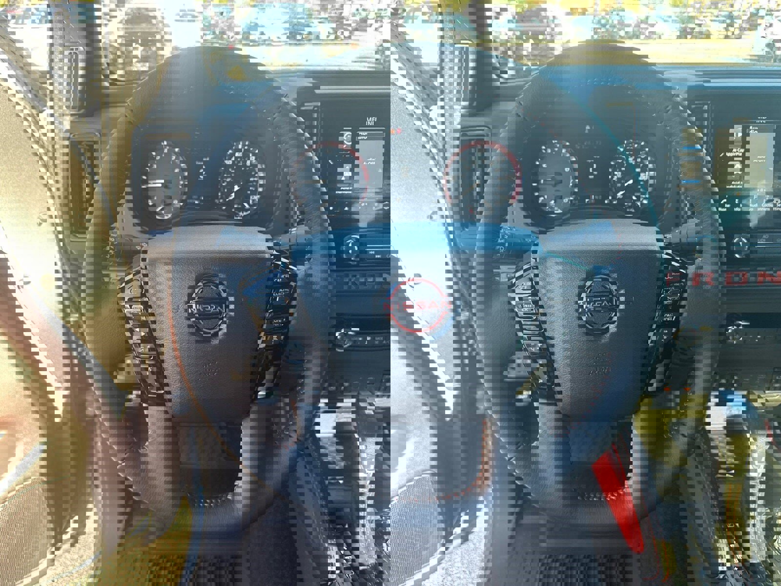 New 2026 Nissan Frontier PRO-4X w/ Pro-4x Convenience Package image 23