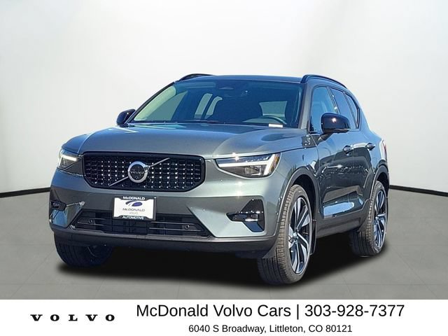 New 2026 Volvo XC40 B5 Ultra w/ Protection Package Premier