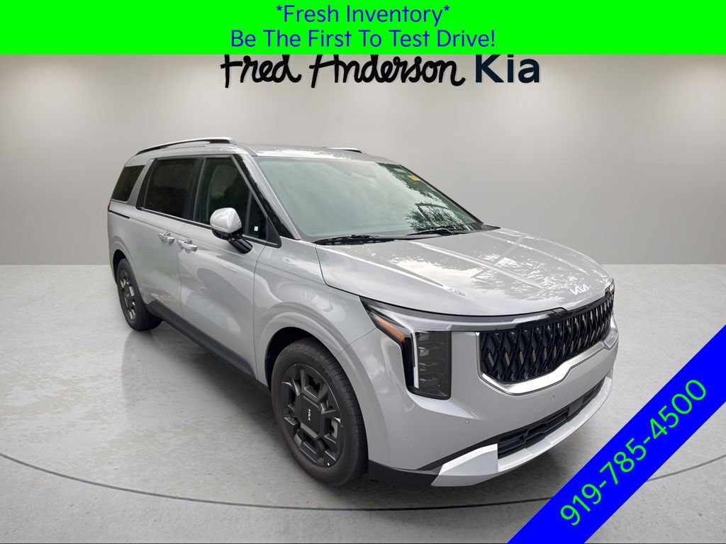 Certified 2025 Kia Carnival EX