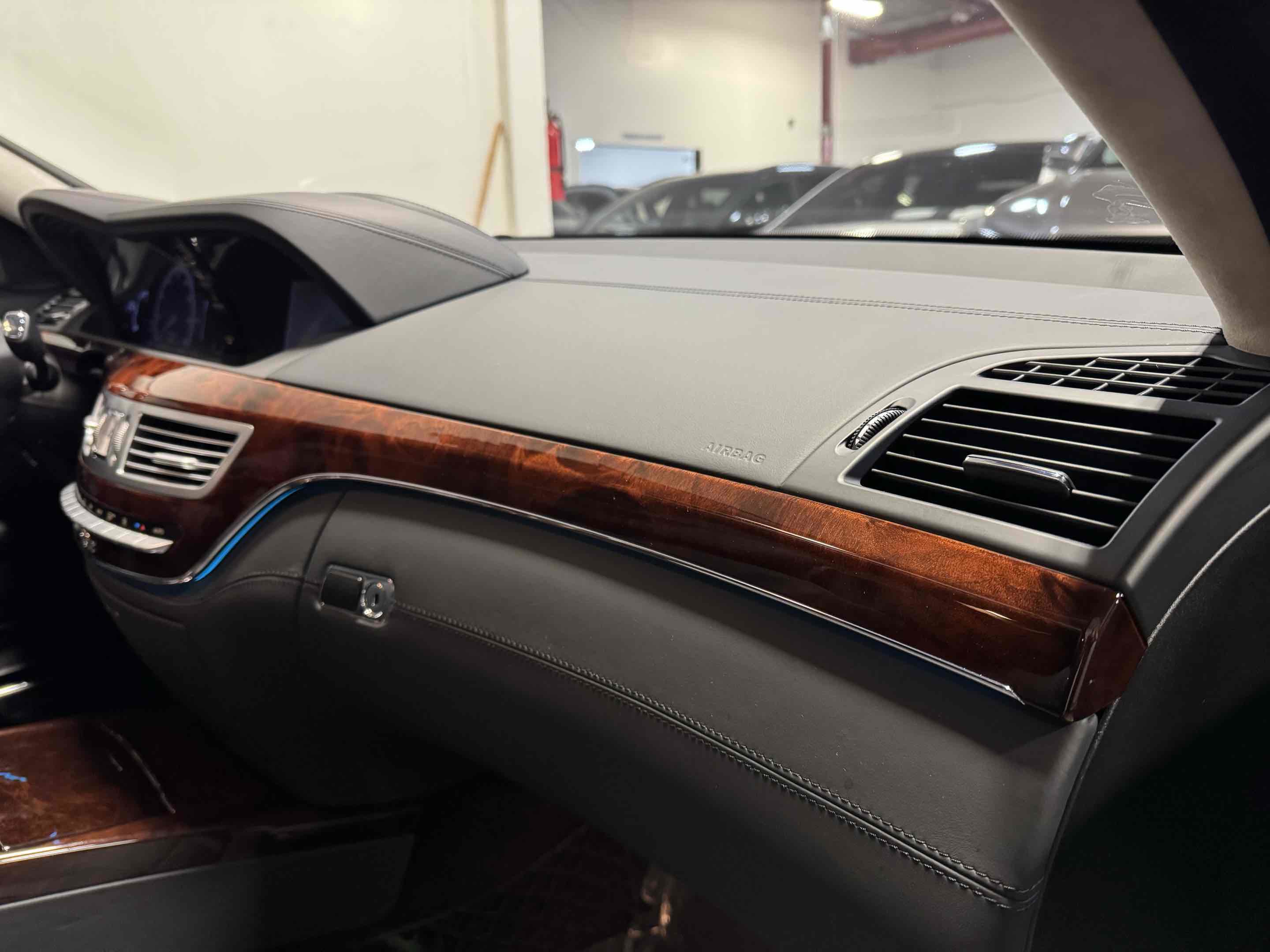 Used 2010 Mercedes-Benz S 600 image 47