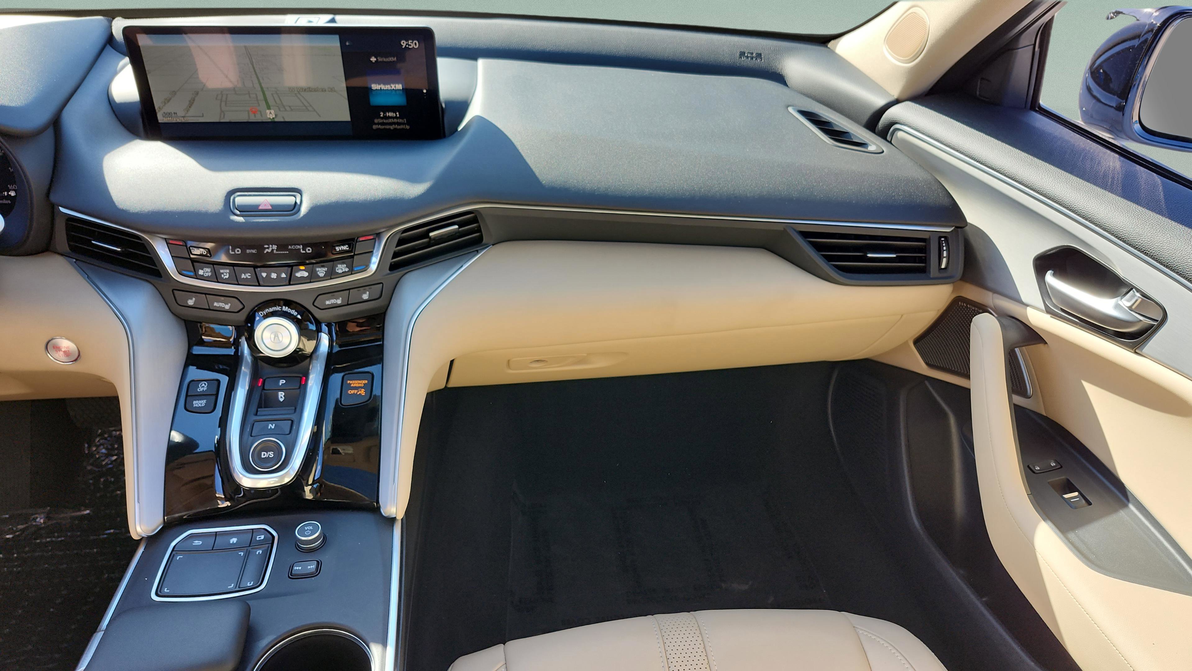 Certified 2025 Acura TLX w/ Technology Package image 15