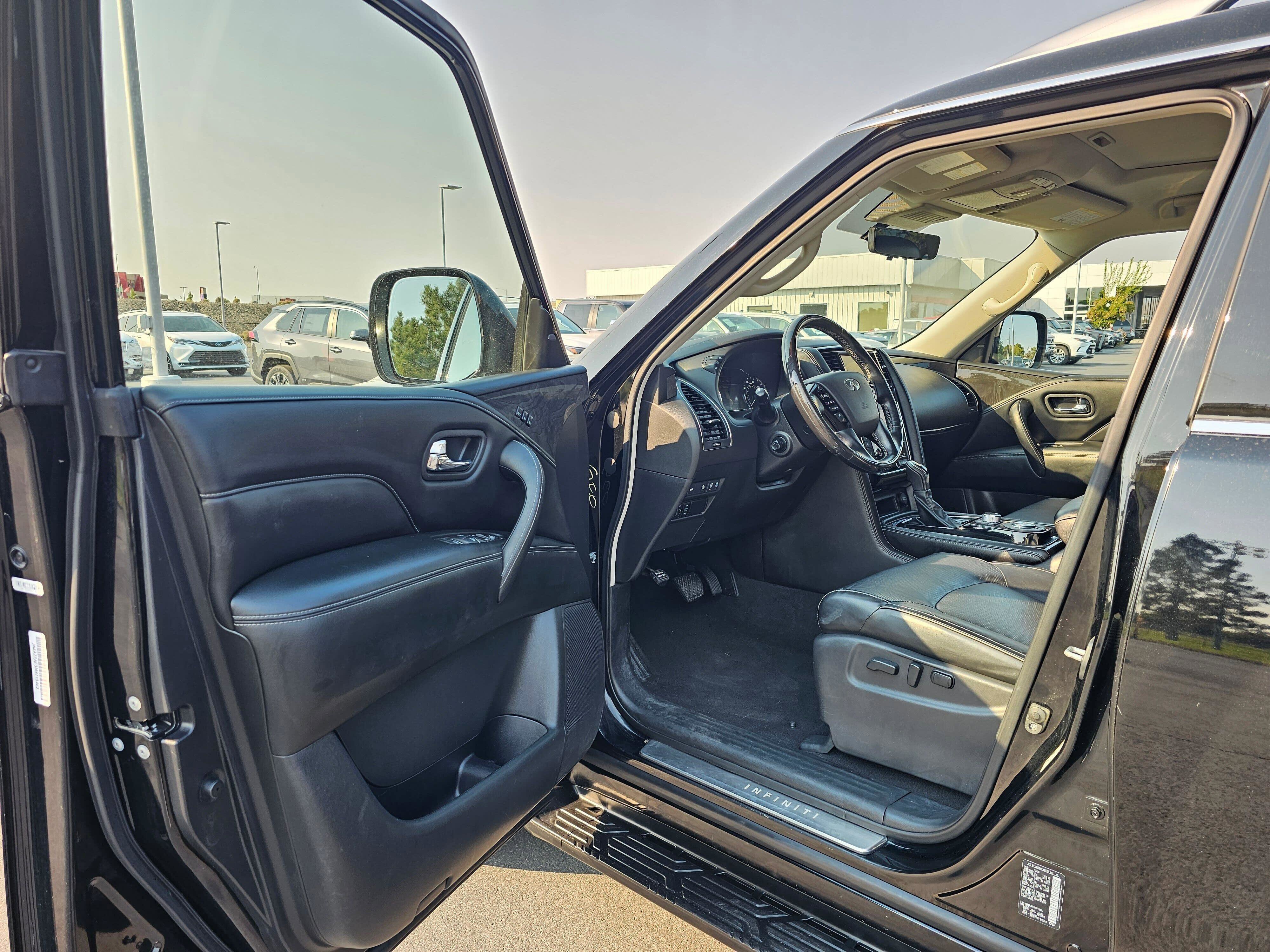 Used 2021 INFINITI QX80 Luxe w/ Cargo Package RWD image 18