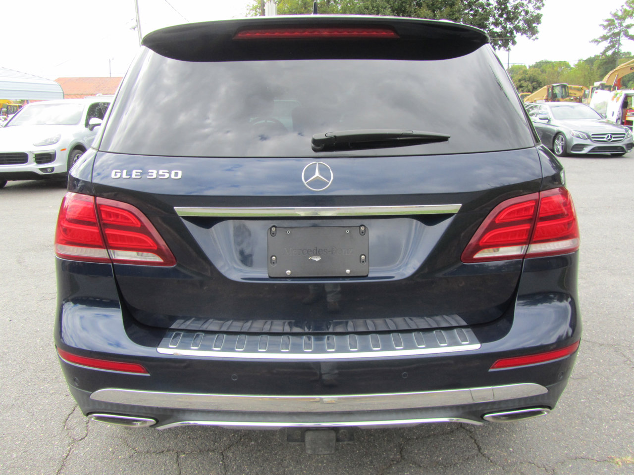 Used 2016 Mercedes-Benz GLE 350 w/ Premium Package image 9