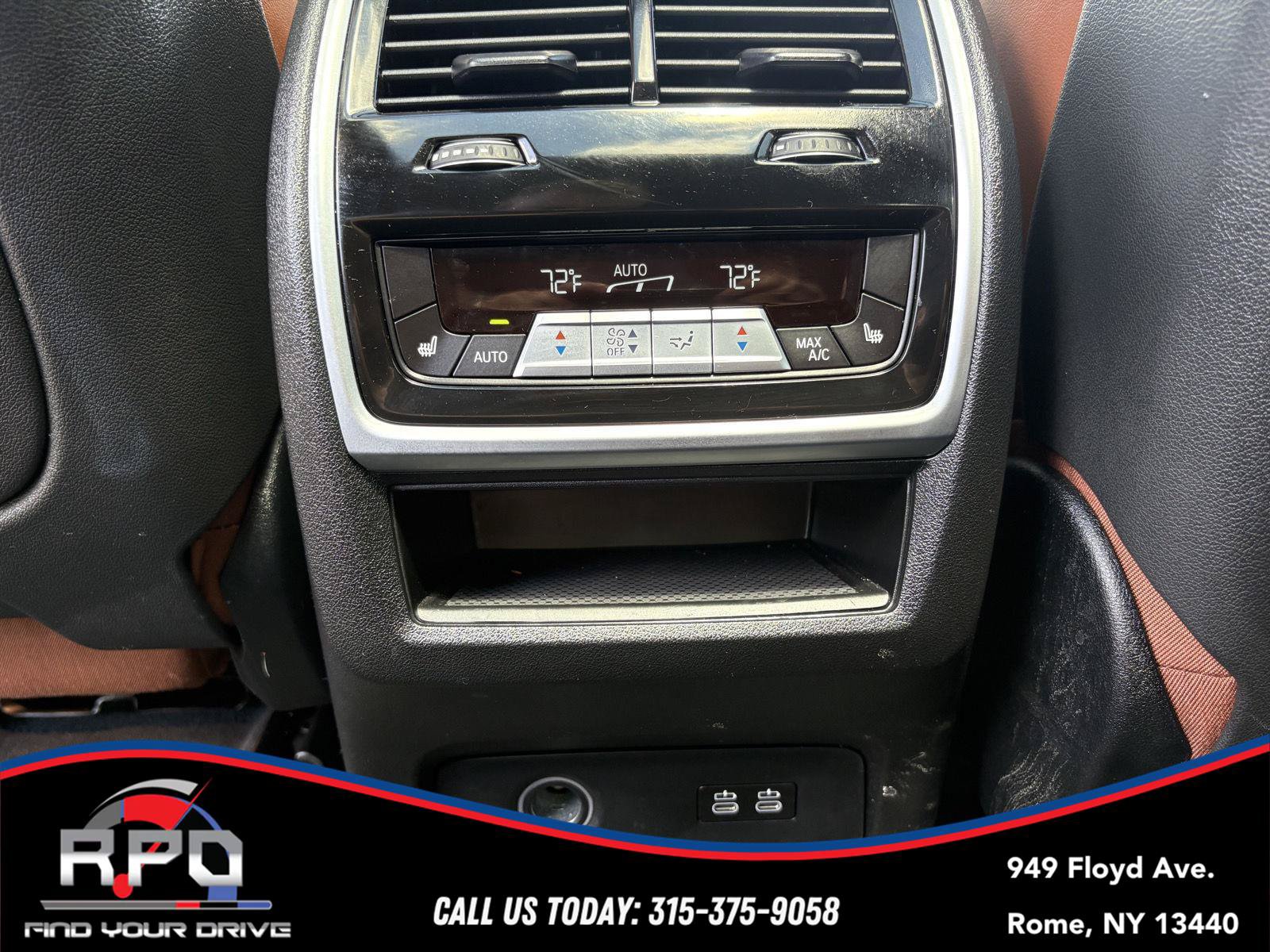 Used 2021 BMW X7 xDrive40i w/ Premium Package AWD/4WD image 23