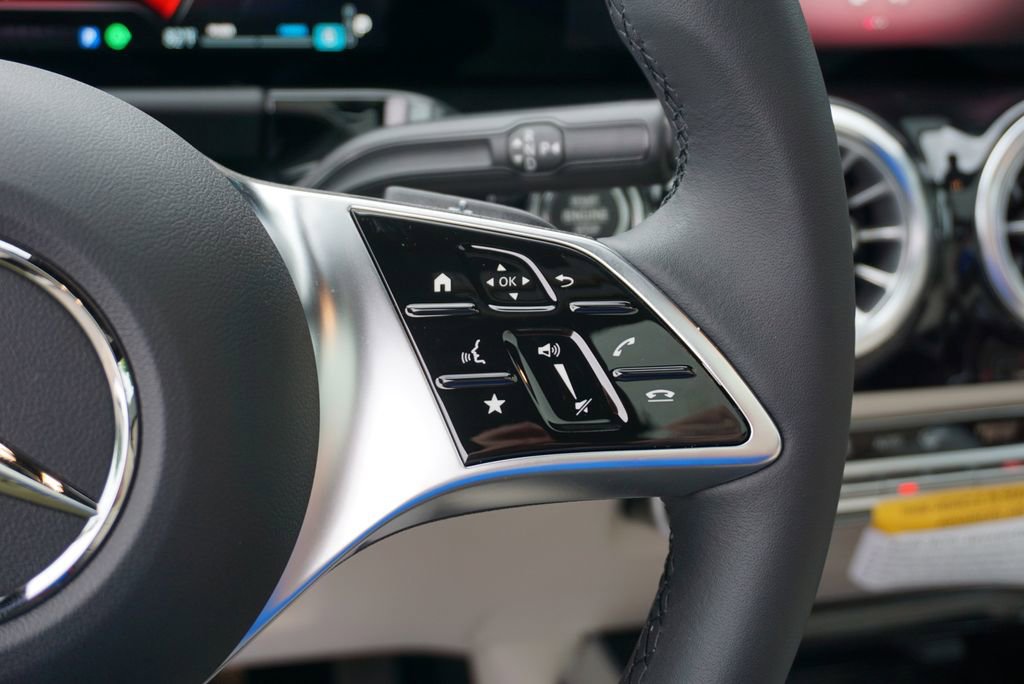 New 2026 Mercedes-Benz GLA 250 image 28