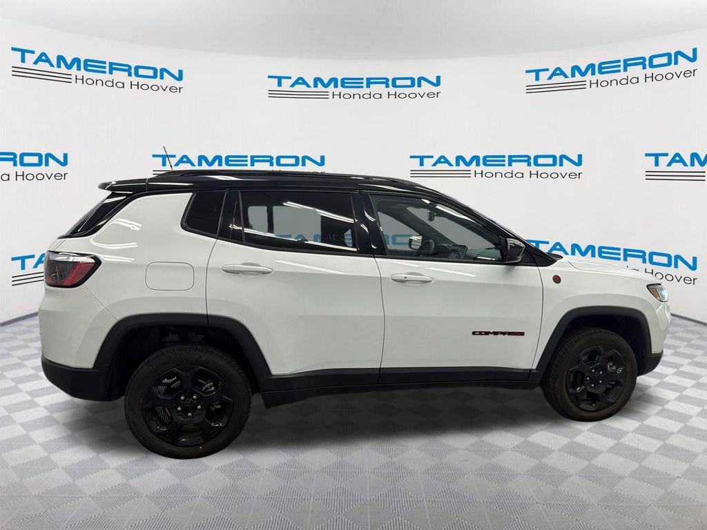 Used 2023 Jeep Compass Trailhawk AWD/4WD image 6