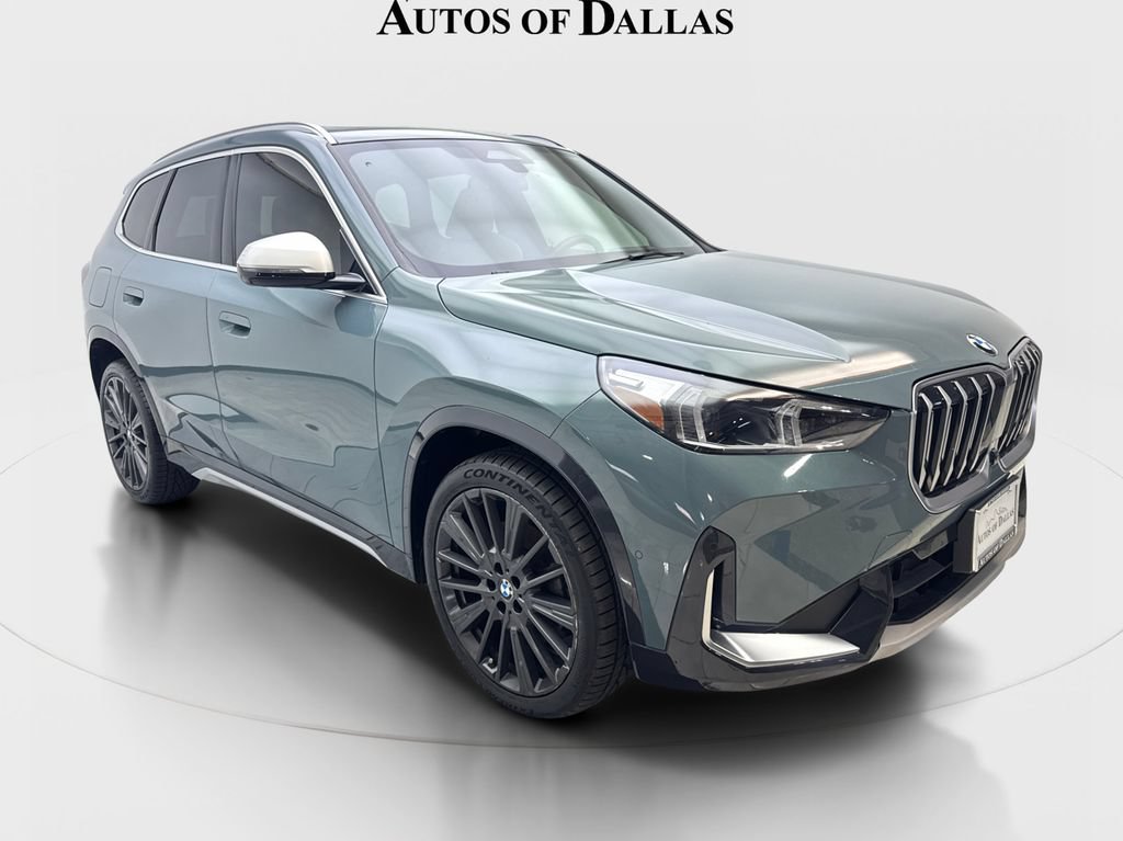 Used 2023 BMW X1 xDrive28i w/ Premium Package AWD/4WD image 4