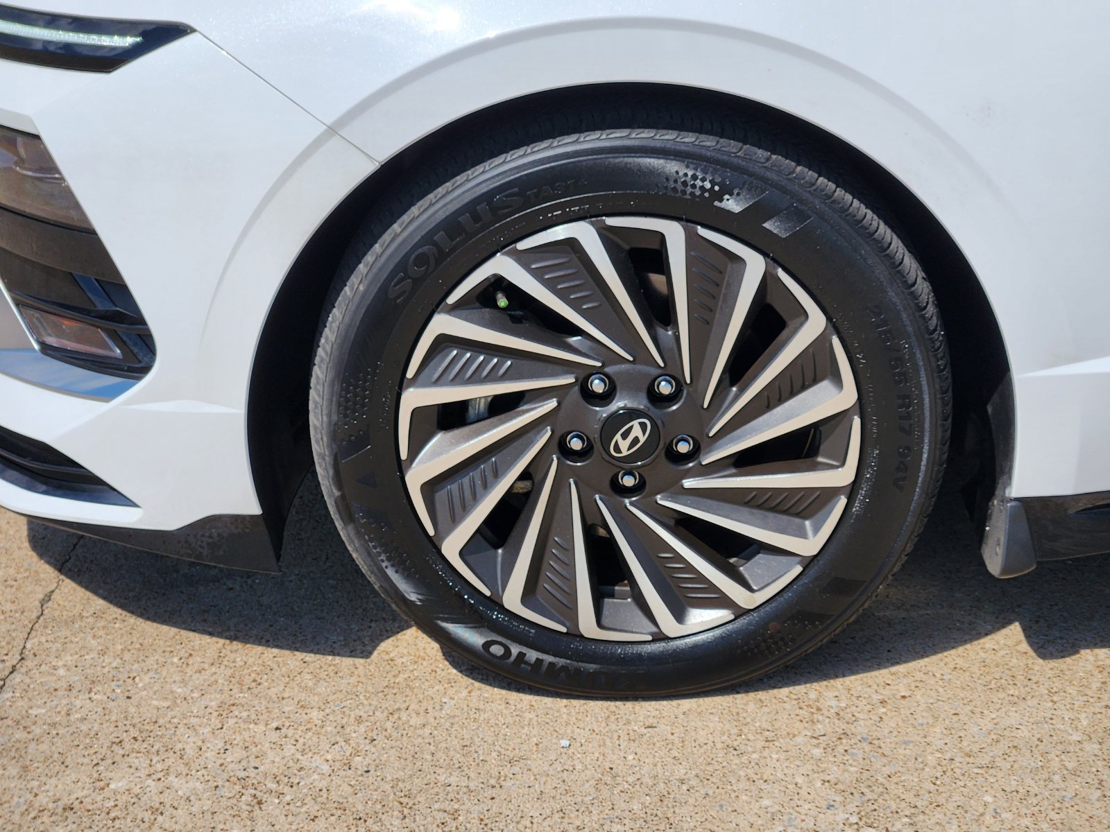 Used 2025 Hyundai Sonata SEL FWD image 18