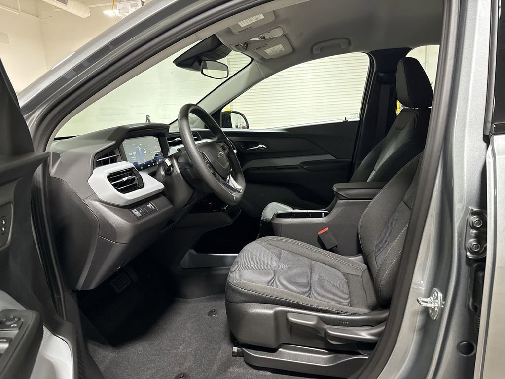 New 2027 Chevrolet Bolt LT FWD image 20