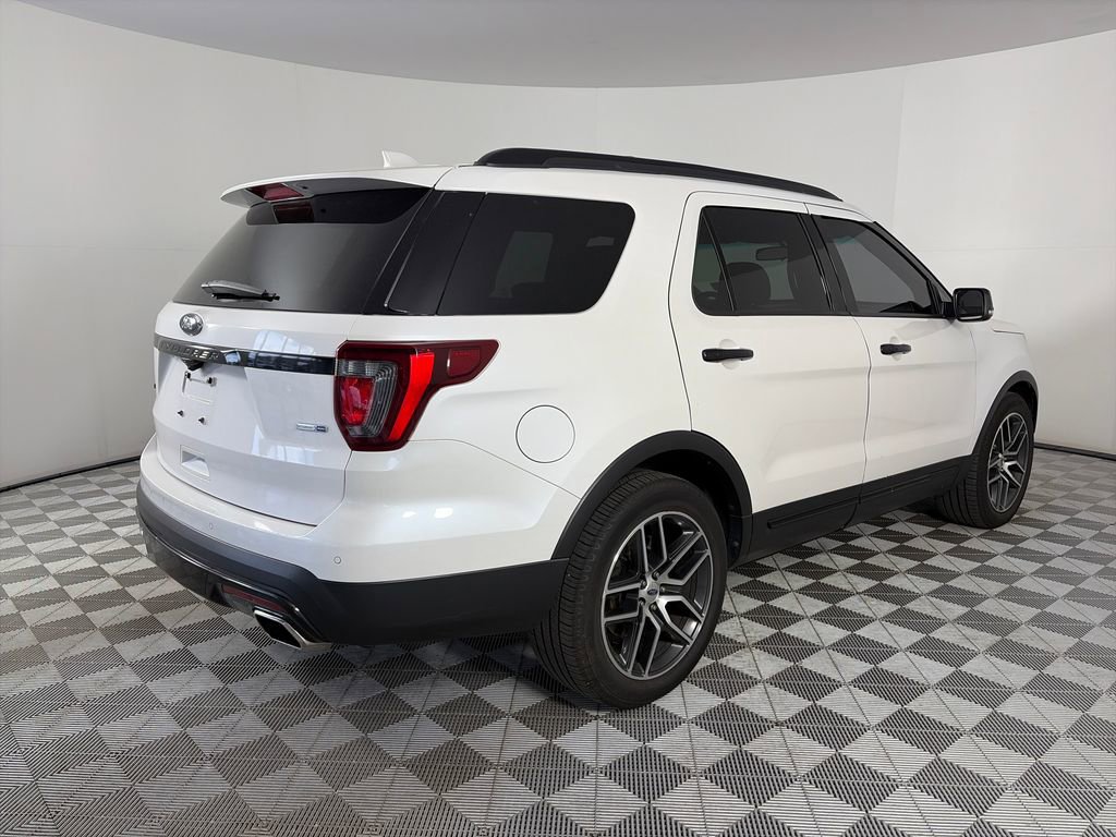 Used 2016 Ford Explorer Sport w/ Equipment Group 401A AWD/4WD image 7