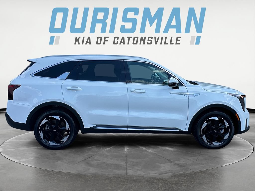 Used 2025 Kia Sorento EX AWD/4WD image 7