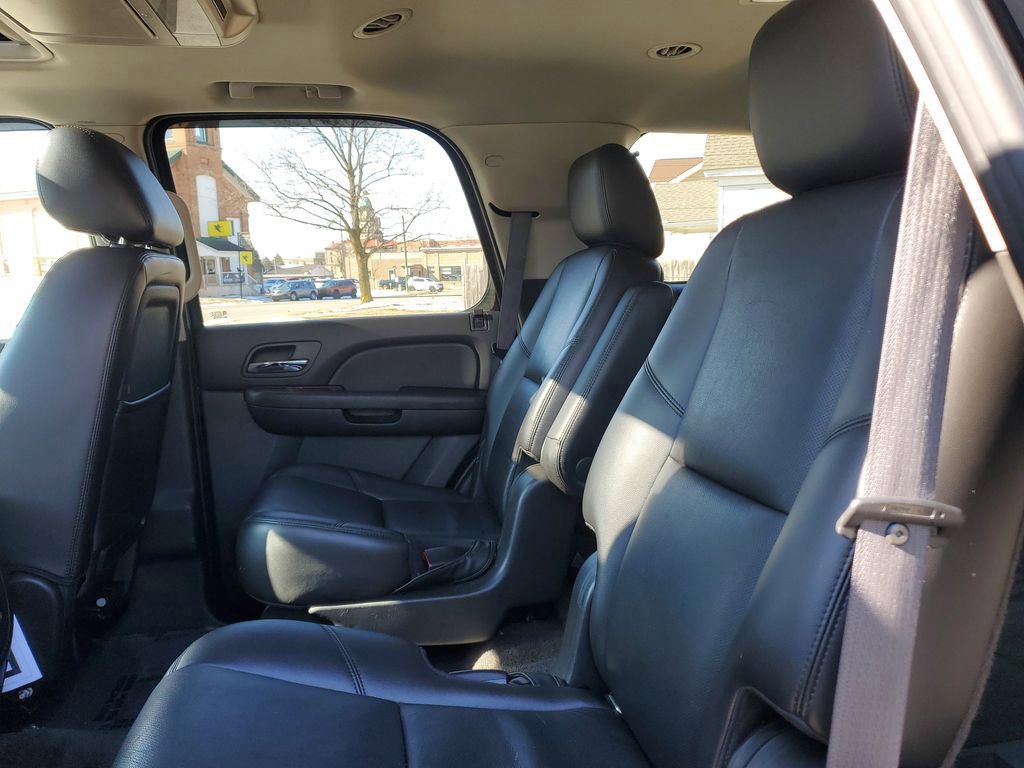 Used 2011 Chevrolet Tahoe LTZ image 9
