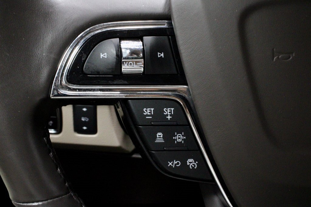 Used 2023 Lincoln Navigator Reserve w/ Equipment Group 201A image 28