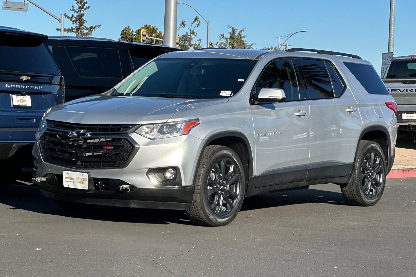 Used 2020 Chevrolet Traverse RS image 9