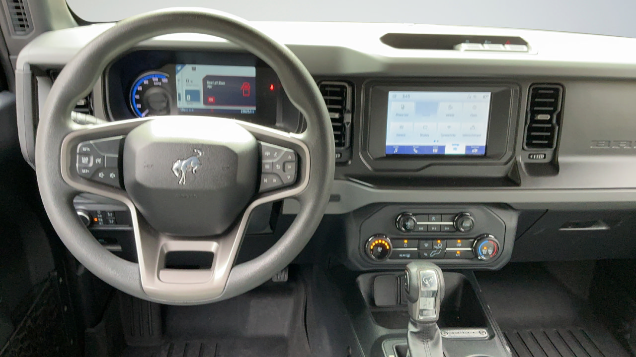Used 2022 Ford Bronco 4-Door AWD/4WD image 13