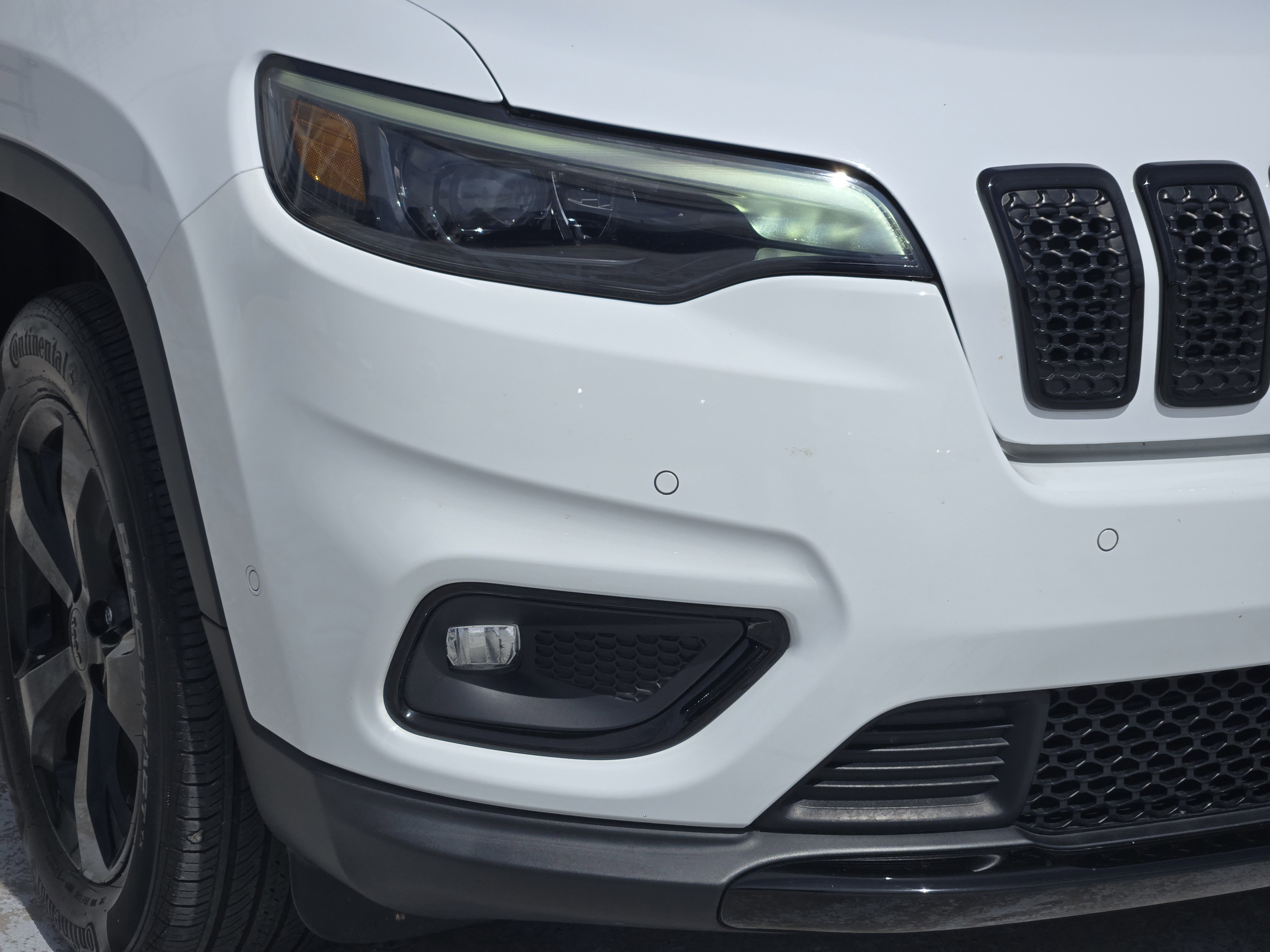 Used 2023 Jeep Cherokee Altitude Lux w/ Lux Elite Package image 10