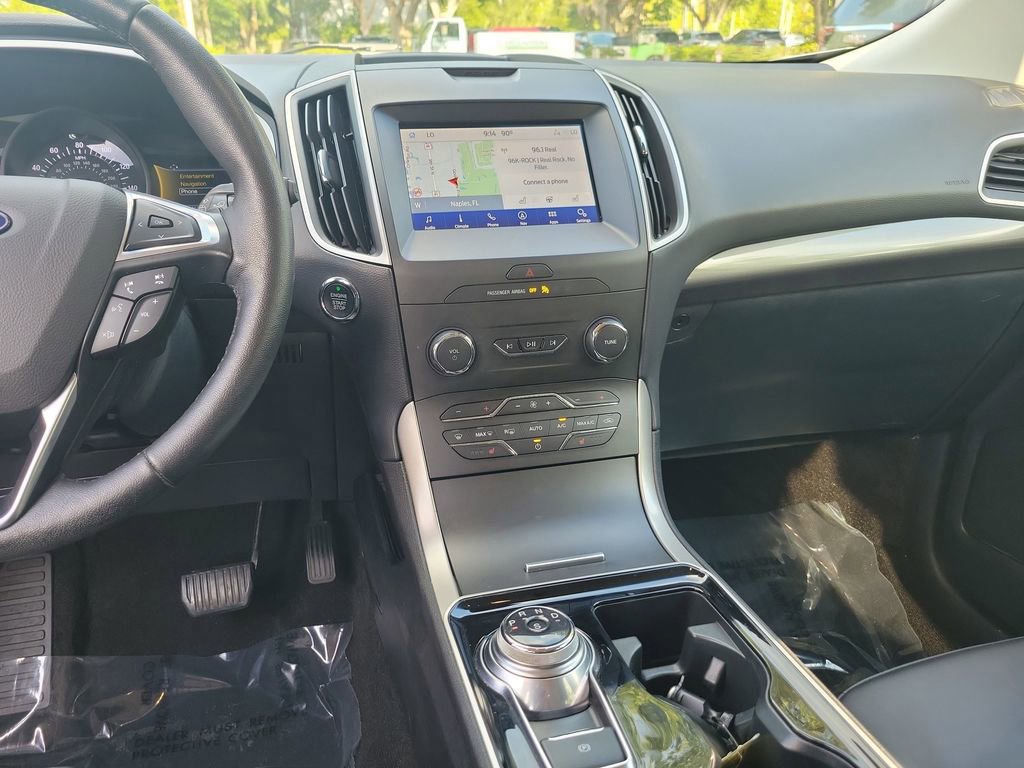 Used 2020 Ford Edge SEL w/ Convenience Package AWD/4WD image 19