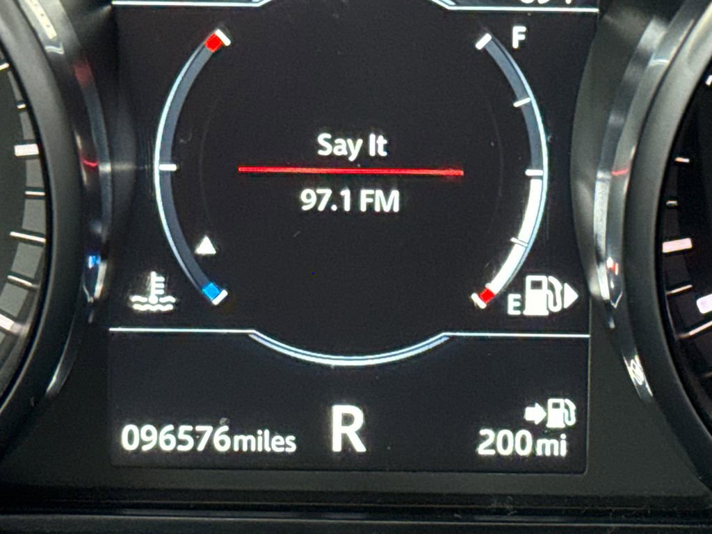 Used 2019 Land Rover Discovery SE AWD/4WD image 30