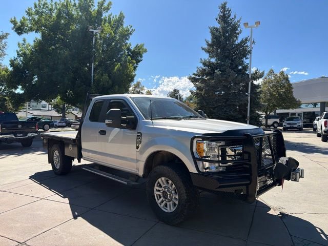 Used 2017 Ford F250 XL w/ STX Appearance Package AWD/4WD image 7