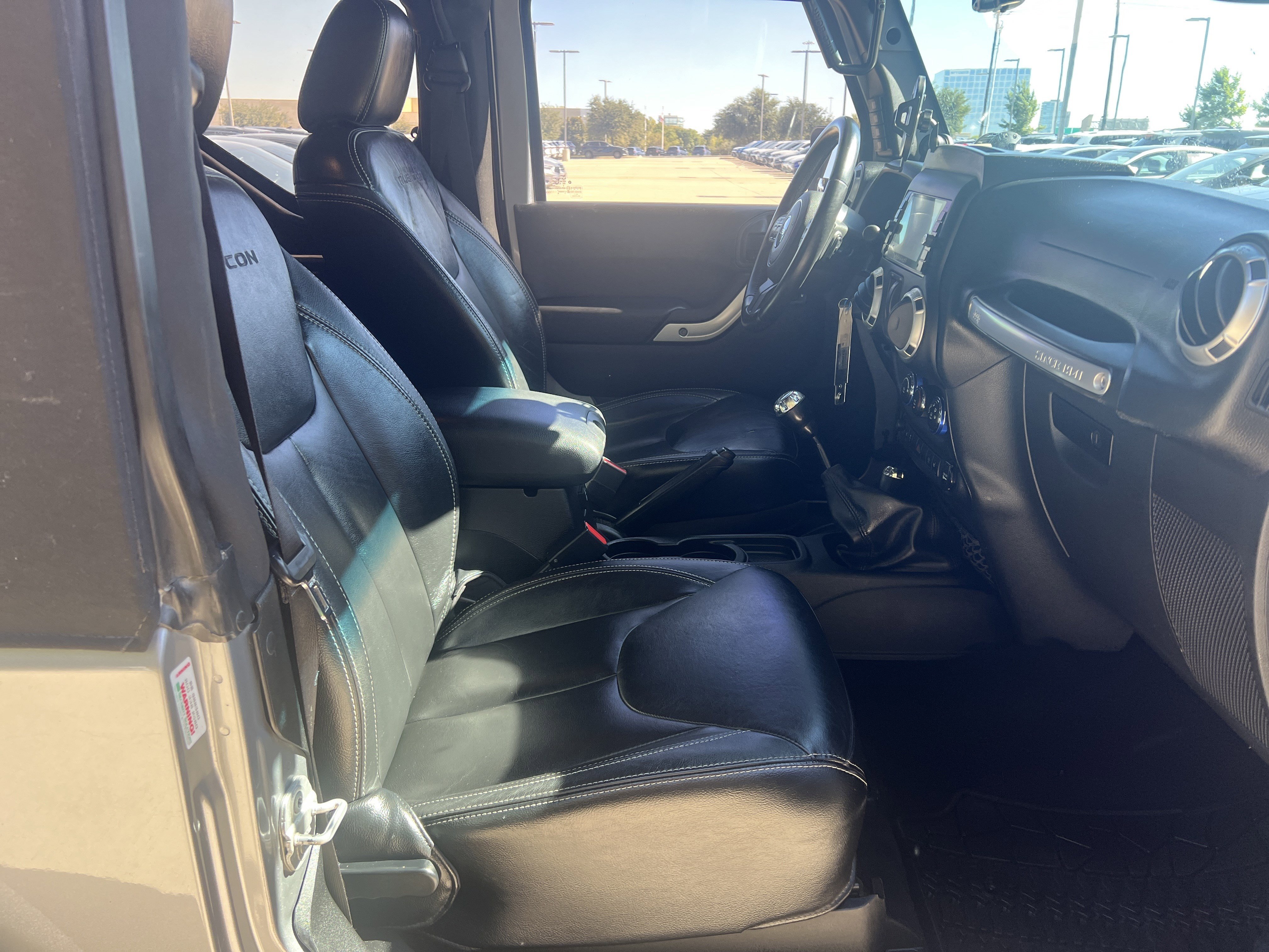 Used 2013 Jeep Wrangler Rubicon w/ PWR Convenience Group image 26